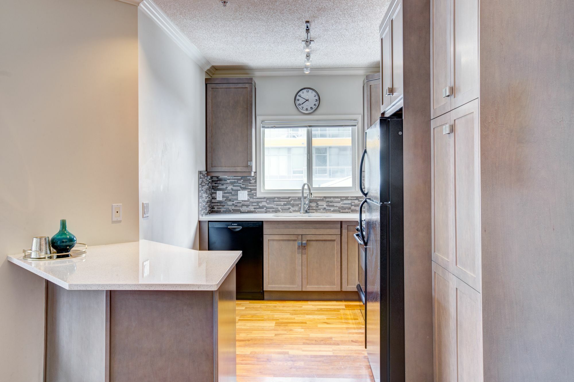 Suite Digs - Genesis Calgary Luaran gambar