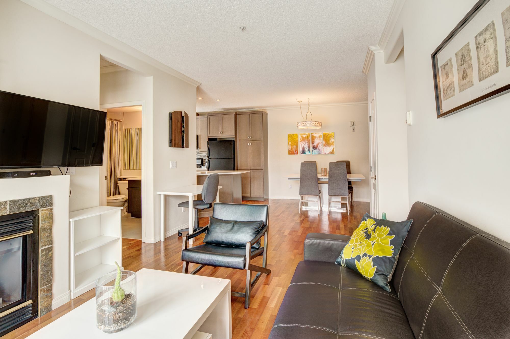 Suite Digs - Genesis Calgary Luaran gambar